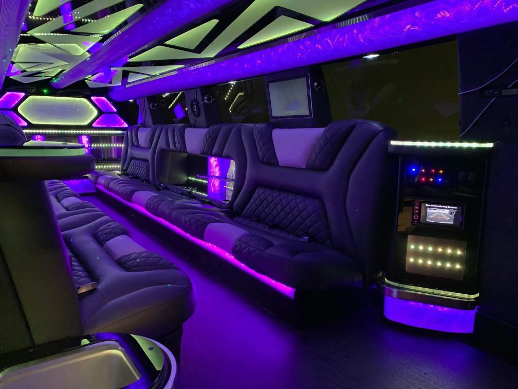 Mercedes GLS stretch limo interior lighting
